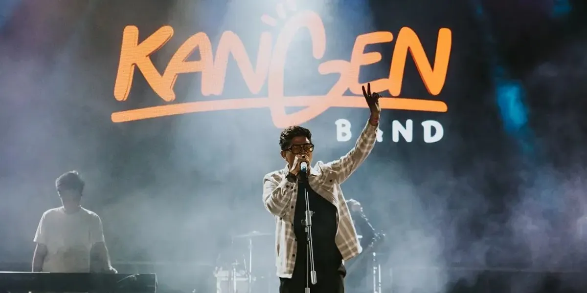 Kangen Band Sukses Bikin Penonton Nyanyi Bareng di Singaraja Fest