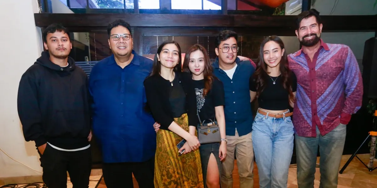 Lewat Film Terbaru Berjudul Legend Of Calon Arang, Dennis Adhiswara: di ...