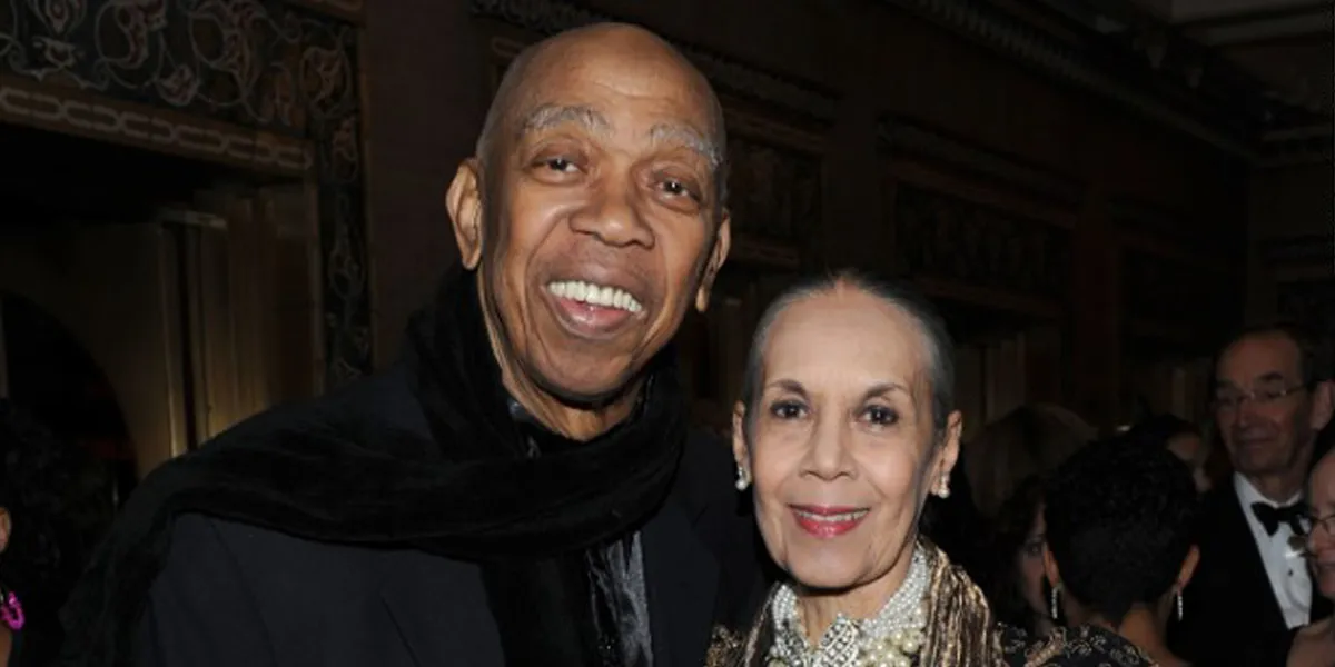 Penjahat di Film James Bond, Geoffrey Holder Tutup Usia - KapanLagi.com