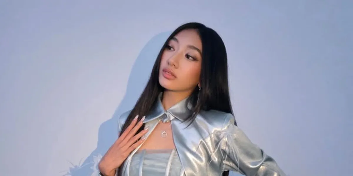 Profil Shazfa Adesya Member no na, Jadi yang Termuda di Grup ...