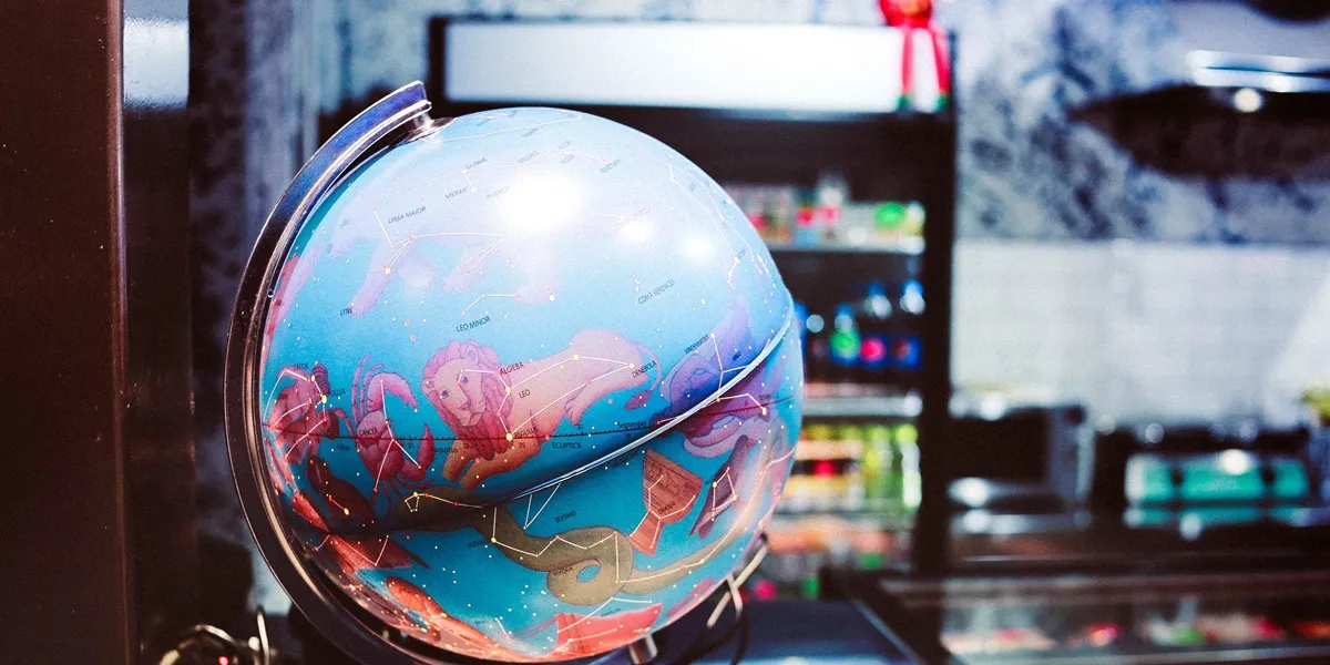 Ramalan Zodiak Leo Hari Ini: Penuh Kejutan Menyenangkan