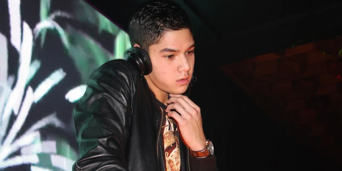 'RUNAWAY' Al Ghazali, Film Aksi Romantis Pertama Indonesia