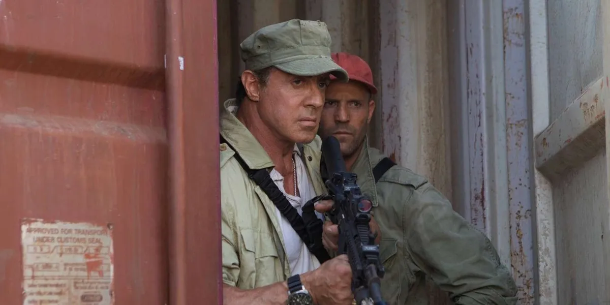 Sinopsis THE EXPENDABLES 3: Konflik Barney vs Stonebanks & Rekrutmen Tim Baru