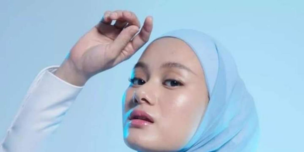 Tren Gaya Selebriti, Inspirasi Padu Padan Gamis Lebaran yang Memikat!