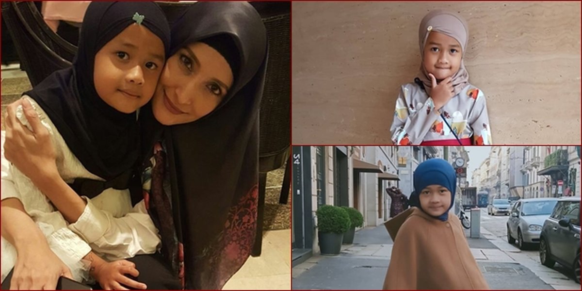 10 Photos of Siti Rahlia, the Beautiful and Photogenic Daughter of Inneke Koesherawati in Hijab