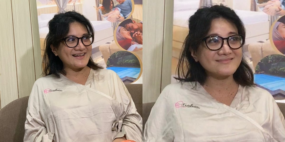 10 Portraits of Kiki Amalia After Giving Birth to Her First Child at the Age of 42, Happy Face Becomes the Highlight - Previously Doubtful About Having a Normal Delivery