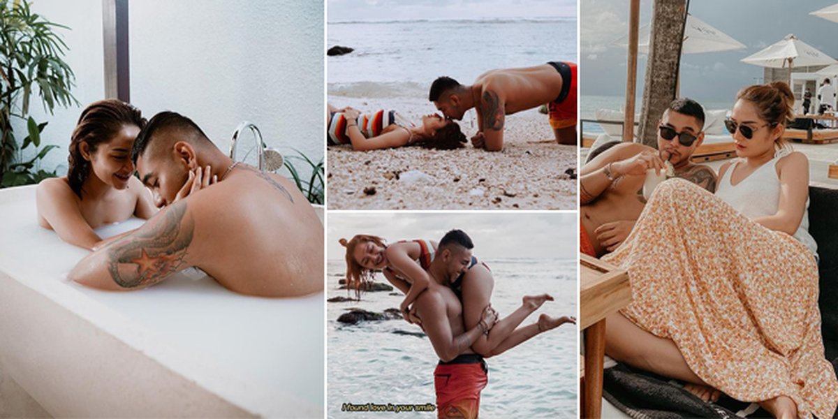 10 Photos of Siti Badriah and Krisjiana's Romantic Vacation in Bali, Bathing Together - Kissing on the Beach