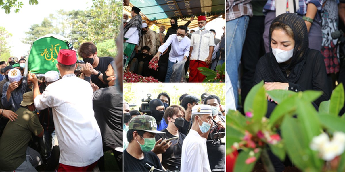 10 Portraits of the Emotional Atmosphere of Sapri Pantun's Funeral, Attended by Nikita Mirzani and Vicky Prasetyo