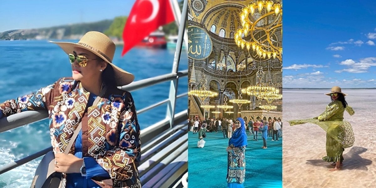 15 Photos of Bella Saphira Vacationing in Turkey, Looking Beautiful in Hijab When Visiting Hagia Sophia