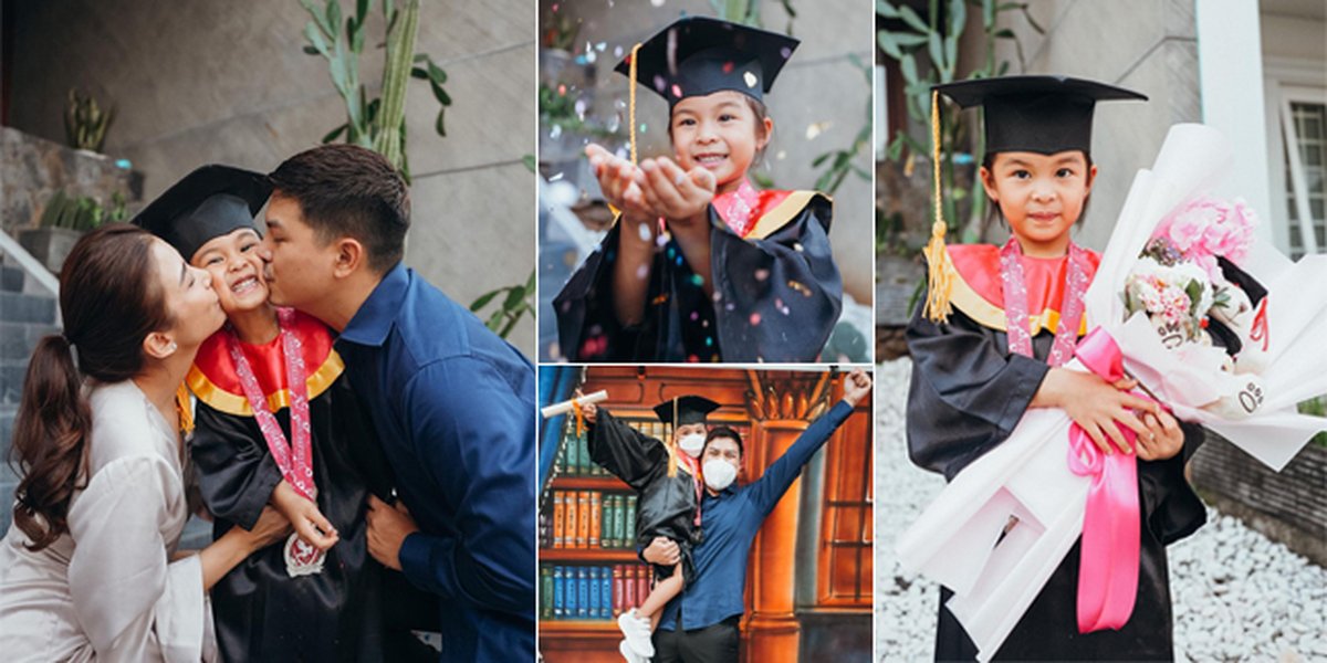 15 Photos of Nastusha's Graduation, Chelsea Olivia and Glenn Alinskie's Daughter, who Just Graduated from Kindergarten, So Cute Wearing a Graduation Gown