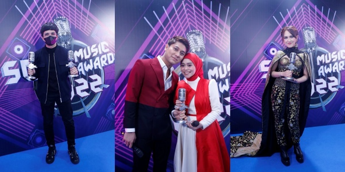 19 Celebrities' Appearances on the Red Carpet of SCTV Music Awards 2022, Atta Halilintar Attends Without Beloved Wife - Lesti & Rizky Billar Look Festive in Red Outfits