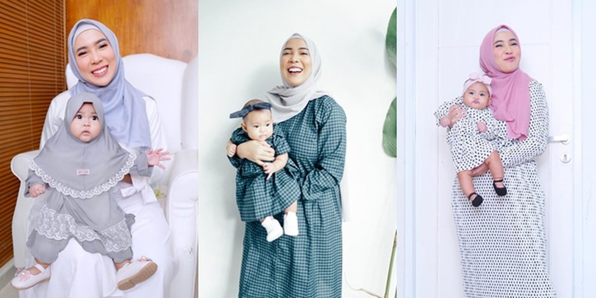 6 Photos of Fitri Tropica Twinning Outfits with Sada Amina: Always in Sync - The Little One is so Sweet