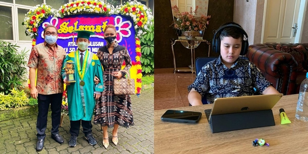 6 Portraits of Ivan Putra Inul Daratista Graduating Elementary School, Looking Handsome in a Graduation Gown - Netizens: Suddenly Passed Online School at Home