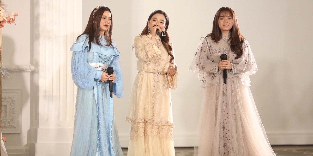 6 Photos of Rara LIDA, Aulia DA, and Waode POPA Singing 'Alhamdulillah', Equally Beautiful and Charming