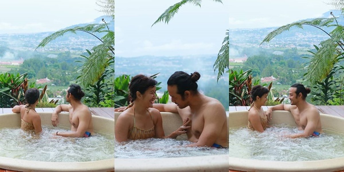 7 Portraits of Widi Mulia and Dwi Sasono's Family Vacation, Picnic in the Mountains - Intimate Bathing Together in the Jacuzzi