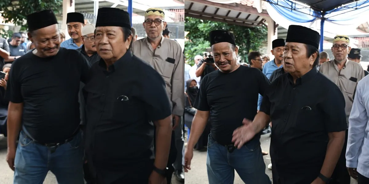 7 Photos of Mansyur S Mourning at Hamdan ATT's Residence, Expressing the Loss of a Comrade in Struggle