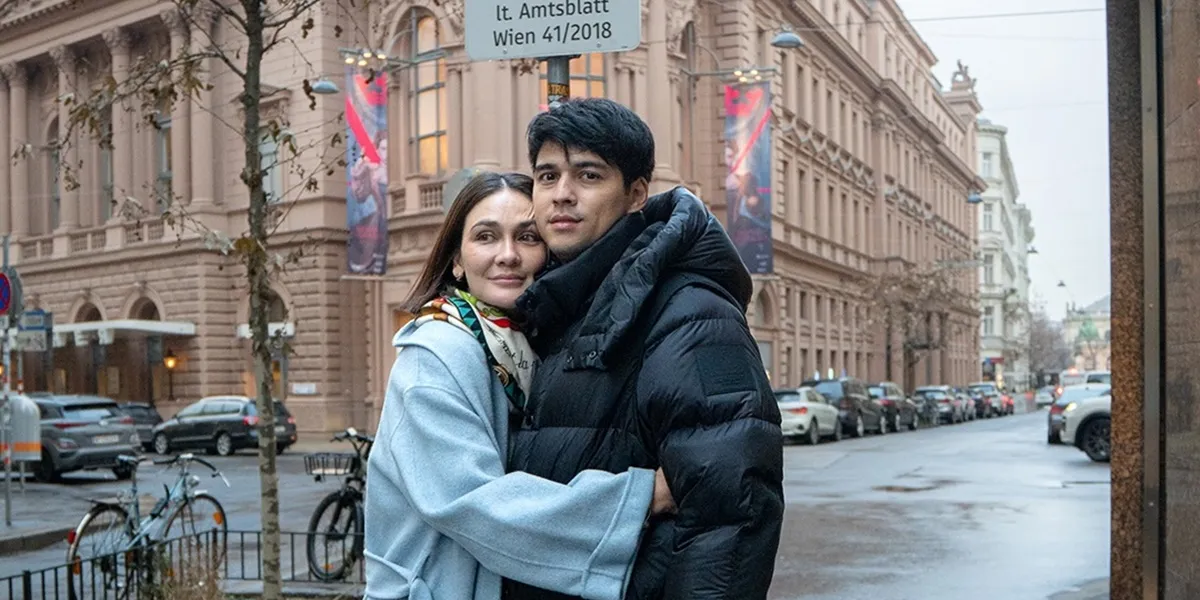 7 Potret Masa Kecil Maxime Bouttier, Diunggah Luna Maya di Hari Ultah sang Suami