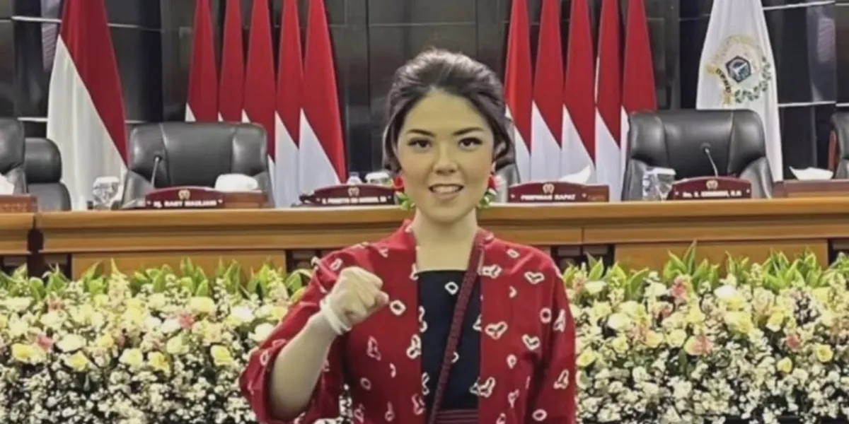 7 Portraits of Tina Toon’s Pregnancy Journey, Staying Active with Many Agendas