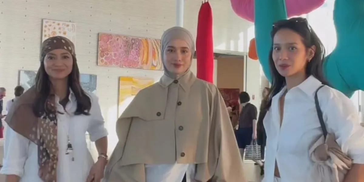 7 Photos of Rini Yulianti Spending Time in Sidney, Accompanied by Gista Putri and Ana Octarina