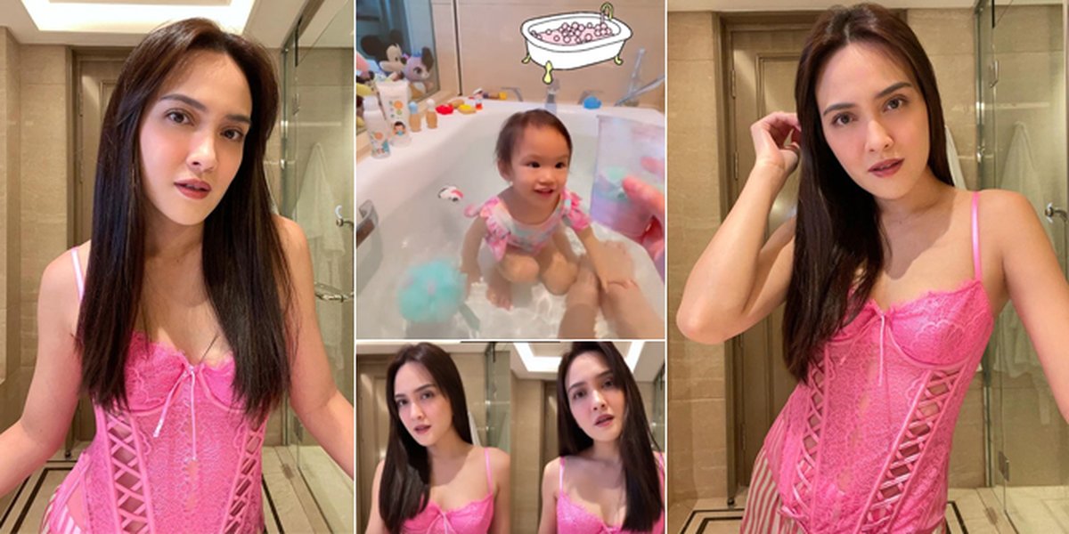 7 Portraits of Shandy Aulia Quarantining After Vacation in America, Wearing Pink Lingerie - Showering with Claire