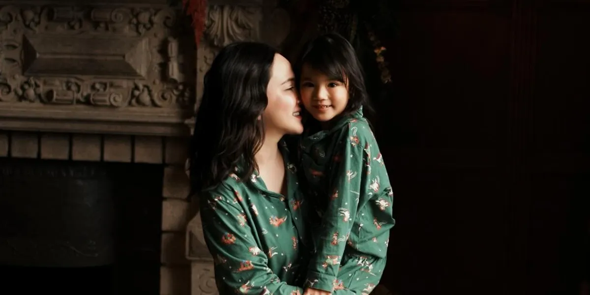 7 Photos of Shandy Aulia's Vacation to Disneyland, Little One's Outfit Becomes the Spotlight