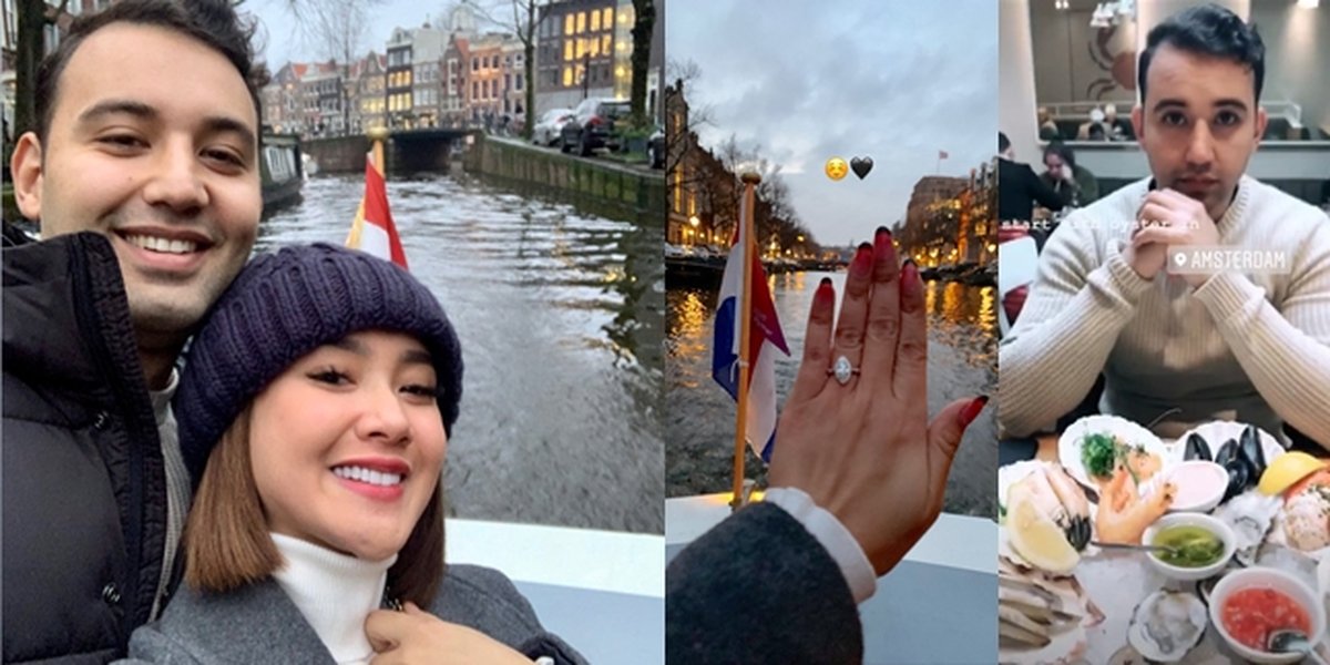 8 Moments Cita Citata Finally Proposed by Roy Geurts in Amsterdam, Romantic on a Boat