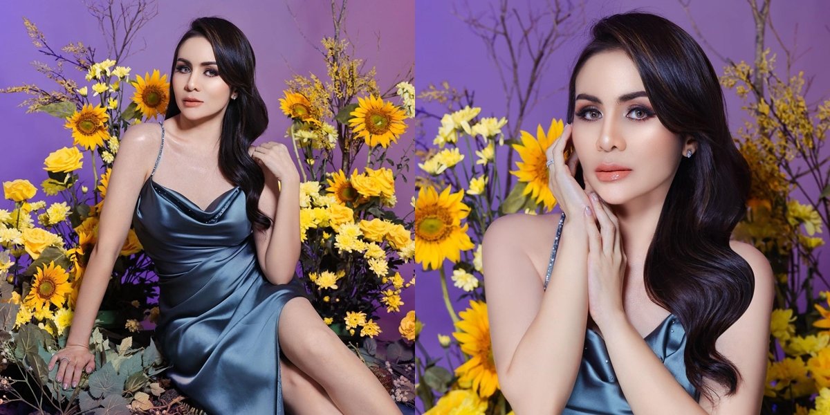 8 Stunning Photoshoots of Momo Geisha, Looks Gorgeous Wearing High Slit Dress - Showing Off Slim Body and Long Legs