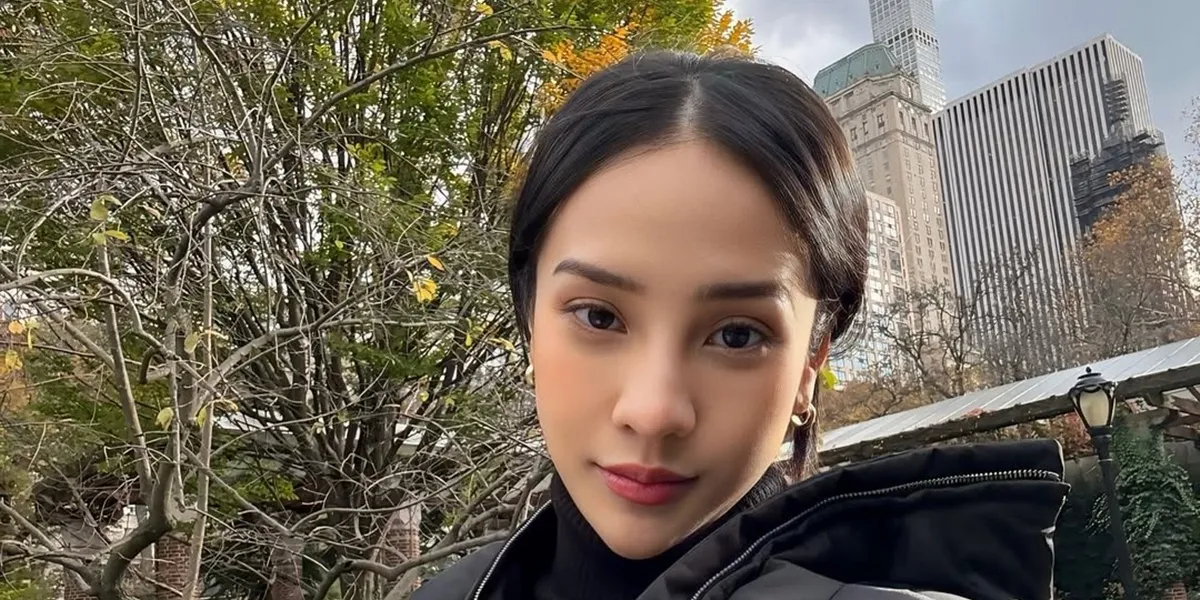8 Photos of Anya Geraldine Showcasing a Romantic Vacation in New York with Her Boyfriend, Enjoying Autumn