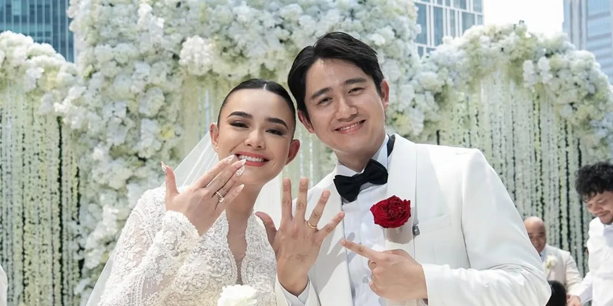 8 Photos of Amanda Manopo Waking Up After Officially Becoming Kenny Austin's Wife, Bareface and Messy Hair Still Beautiful
