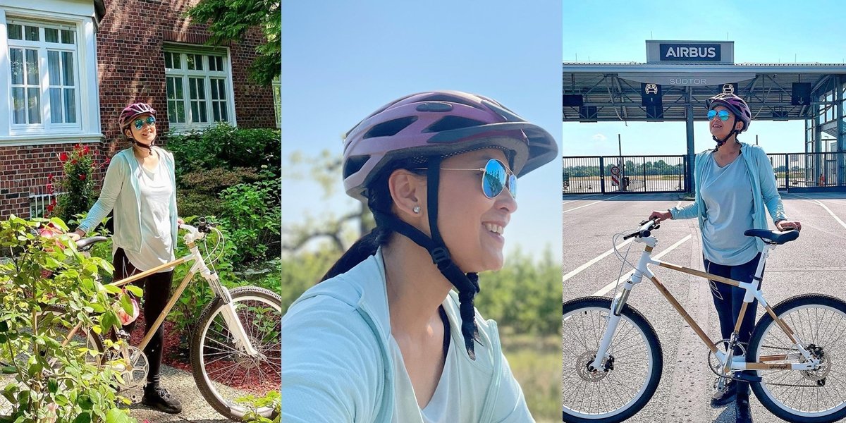 8 Photos of Ira Wibowo Enjoying Cycling in Germany, Claiming to be Hot but Not Sweating - Taking a Ferry to the Aircraft Factory