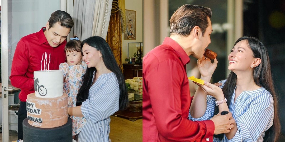 8 Photos of Jonas Rivanno, the Star of the Soap Opera 'TERTAWAN HATI', Celebrating His Birthday on the Shooting Location - Receives Sweet Greeting Card from the Little One