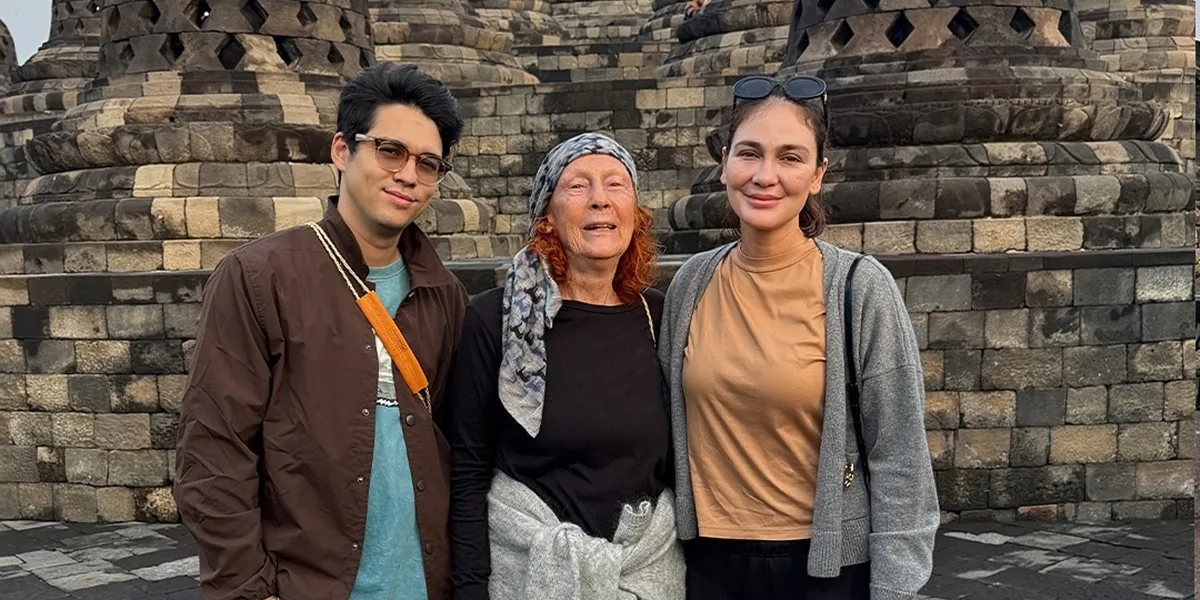 8 Portraits of Maxime Bouttier's Closeness with Luna Maya's Mother, Enjoying a Trip Together