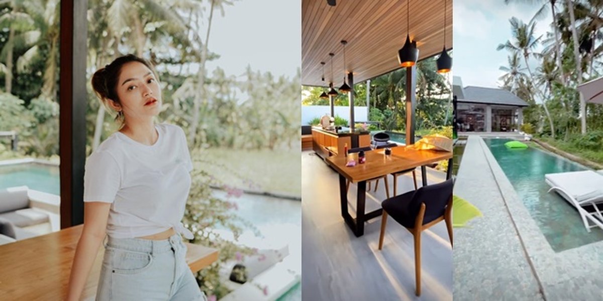 8 Pictures of Siti Badriah and Krisjiana Baharudin's Vacation in Bali, Staying at a Luxury Villa