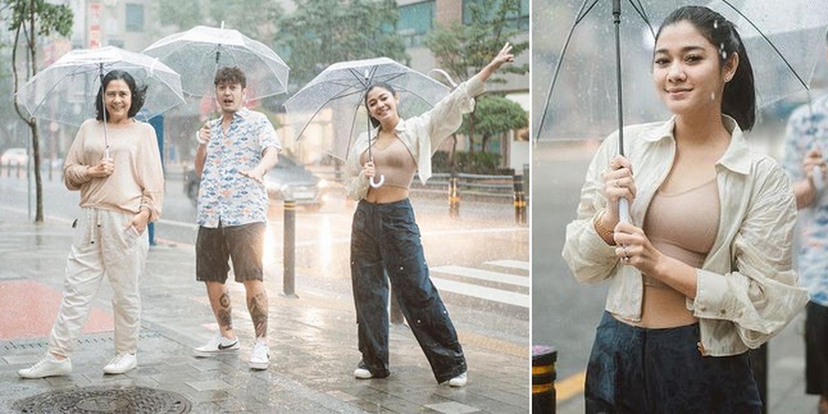8 Photos of Naysila Mirdad in Korea, Playing in the Rain with Lydia Kandou and Dimas Anggara - Netizens Focus on Flat Stomach