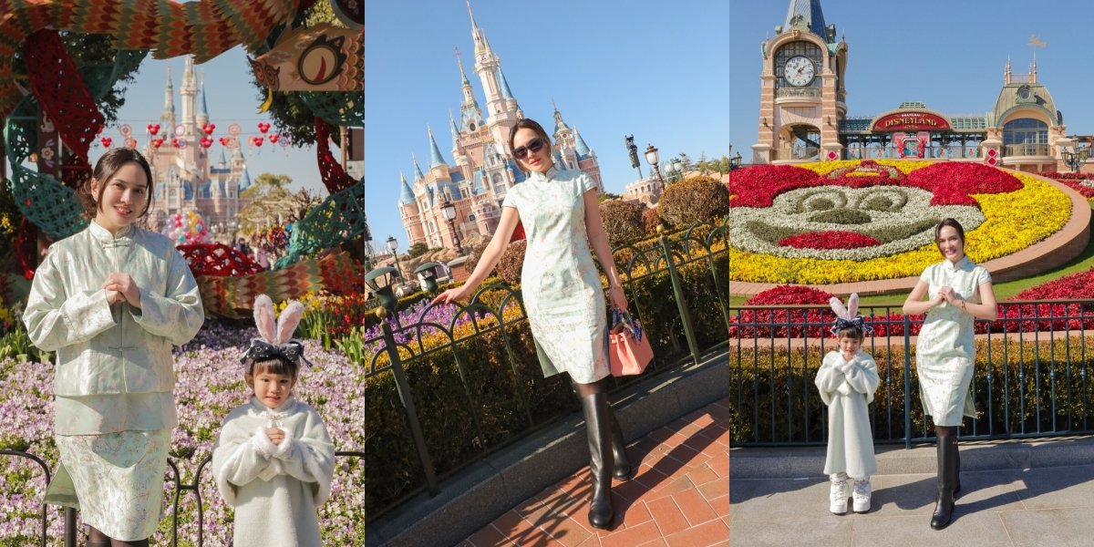 8 Photos of Shandy Aulia Celebrating Lunar New Year at Disneyland Shanghai, Beautiful in Cheongsam - Coordinating with Claire Herbowo