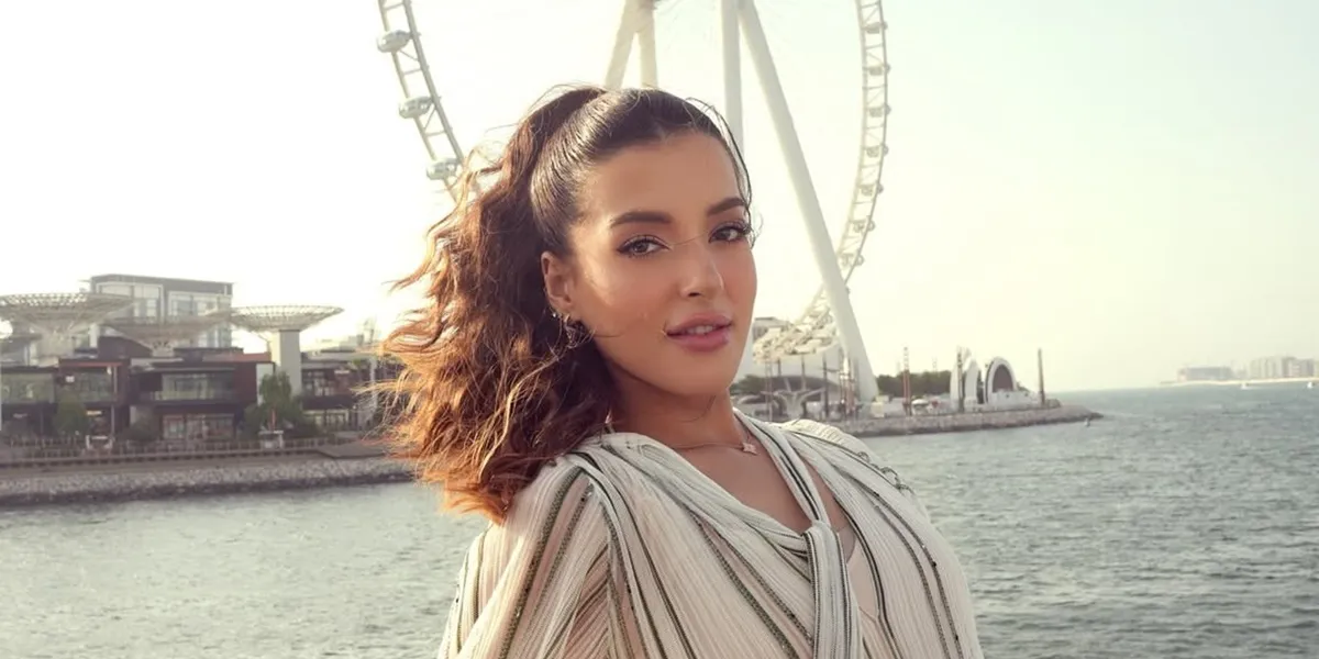 8 Photos of Tasya Farasya Enjoying Jet Skiing in Dubai, Give a Thumbs Up to Herself