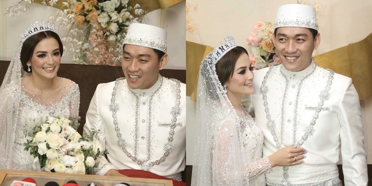 9 Happy Moments of Ifan Seventeen and Citra Monica's Official Wedding, Forehead Kiss - Smiling and Showing Wedding Ring