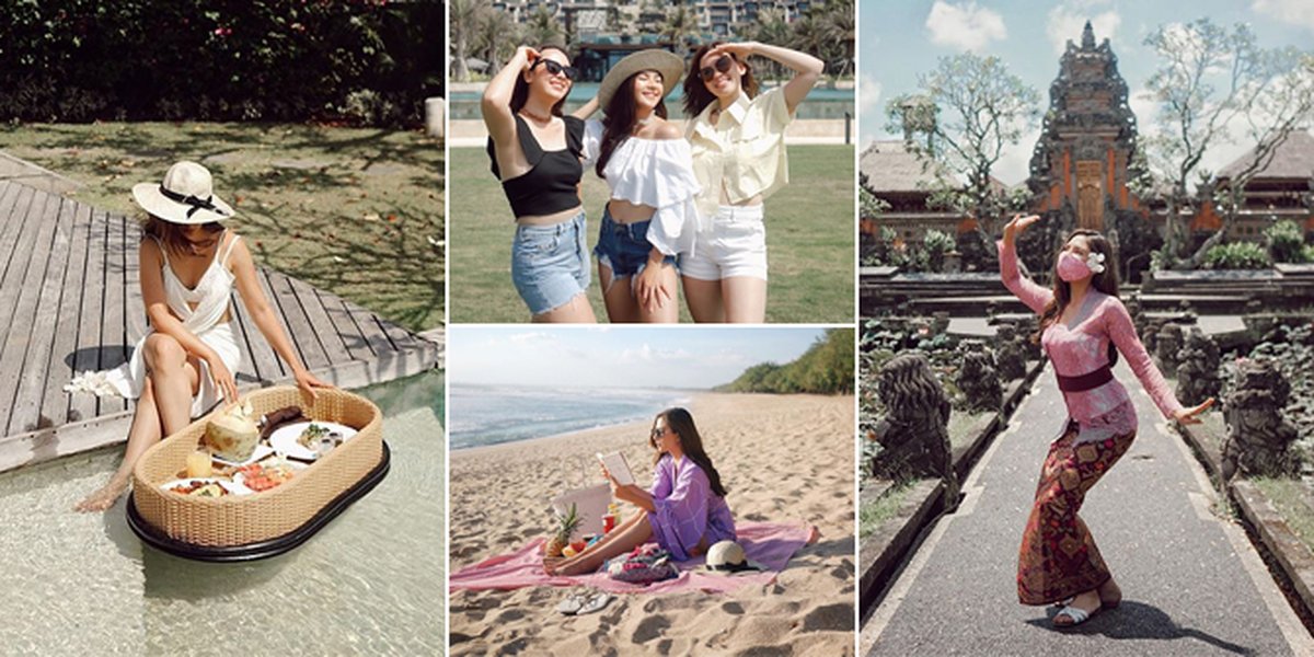 9 Pictures of Jessica Mila's Fun Vacation in Bali, Looking Beautiful in Kebaya - Picnic at Kuta Beach