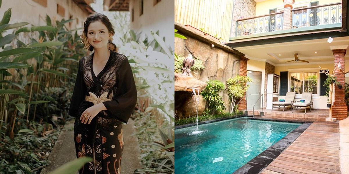 9 Portraits of Sarah Menzel Family's Luxurious Villa in Bali, Very Cozy - There is a Swimming Pool and a Place to Relax