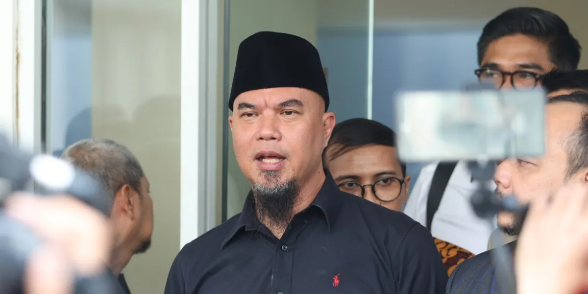 Ahmad Dhani Consults with Cyber Experts at Bareskrim Polri After His IG Account Went Missing