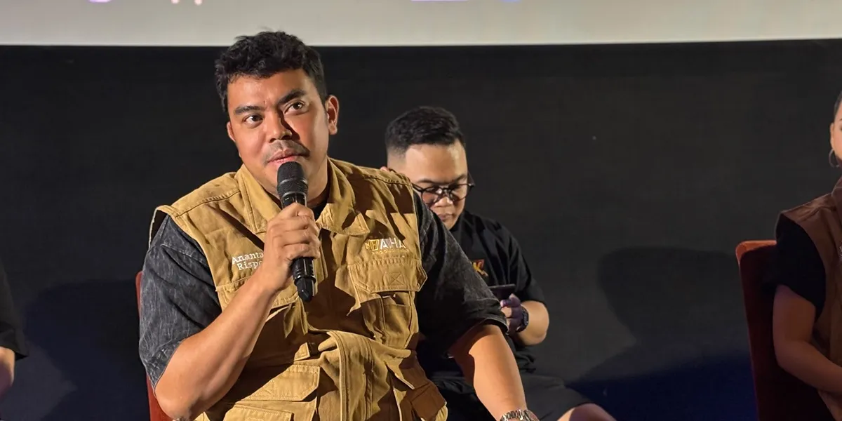 Ananta Rispo Becomes the Main Actor in KETOK MEJIK, Struggles with Romantic Scenes with Ersya Aurelia