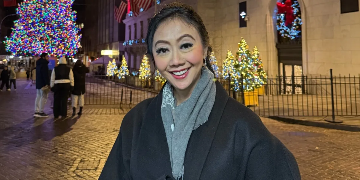 Asri Welas Approached by Many Men, Doesn't Want to Rush & Follows Her Eldest Child's Advice