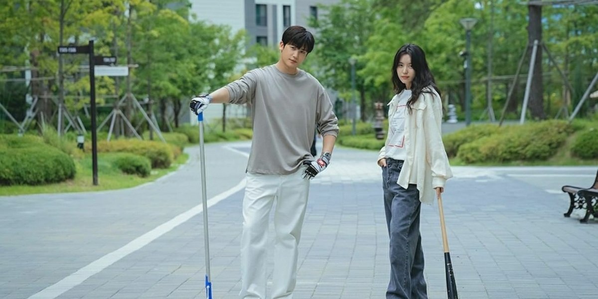 Share Behind-the-Scenes Photos Before the End, Here are Some Photos of Park Hyung Sik, Han Hyo Joo, and Jo Woo Jin During the Filming Process of 'HAPPINESS'!