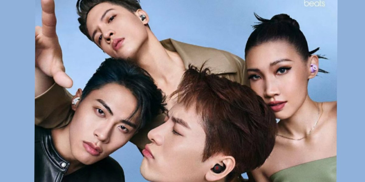 End-of-Year Job Flood! Let's Take a Look at Jackson Wang, Who Was Chosen as the Brand Ambassador for Headphones and Snickers Products!