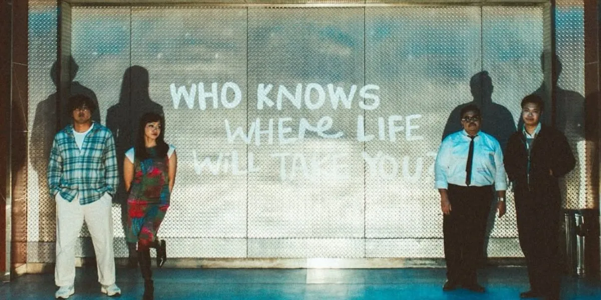 Portrait and Interesting Stories of Reality Club in the Latest Album 'WHO KNOWS WHERE LIFE WILL TAKE YOU?'