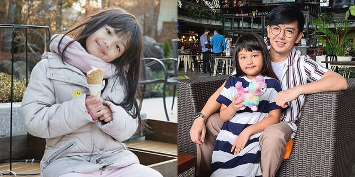 Successfully Caught Public Attention, Here are 10 Beautiful and Rarely Highlighted Portraits of Naara Ellyna, Nicky Tirta's Daughter