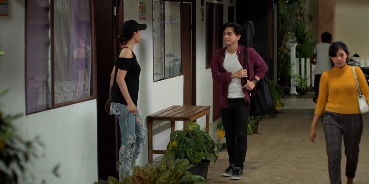 Leaked Photos of Scenes from the Soap Opera 'CINTA BUTA', Airing on May 3rd