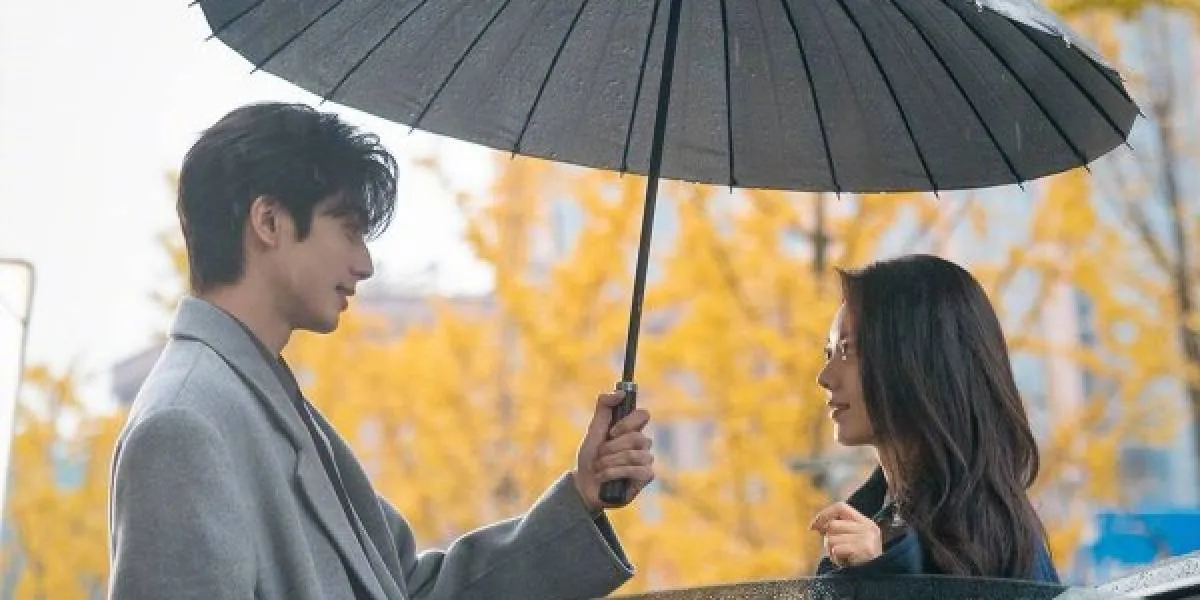 Leaked Romantic Scene in the Chinese Drama SHINE ON ME That Makes You Curious, When Is Its Release?