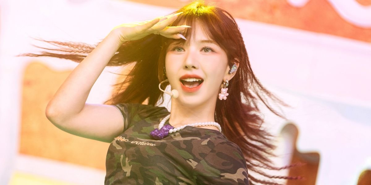 8 Portraits of Wendy Red Velvet Showing Off Her Abs During the 'BIRTHDAY' Comeback Stage, Looking Gorgeous!