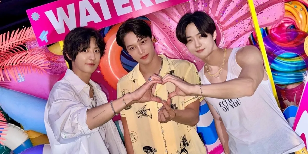 Chanyeol Ready to Rock Bali, Photo of Performance with Kai at Waterbomb Festival Seoul